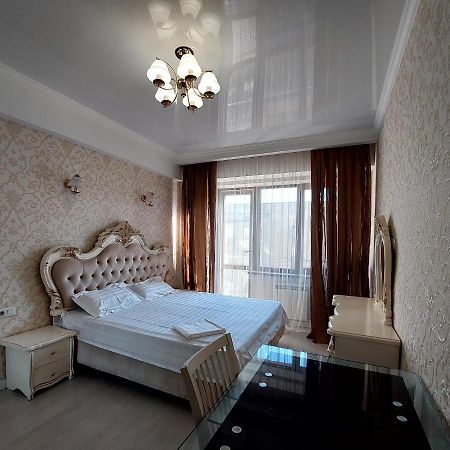 Elite Apartment In Street Mederova 50 บิชเคก ภายนอก รูปภาพ