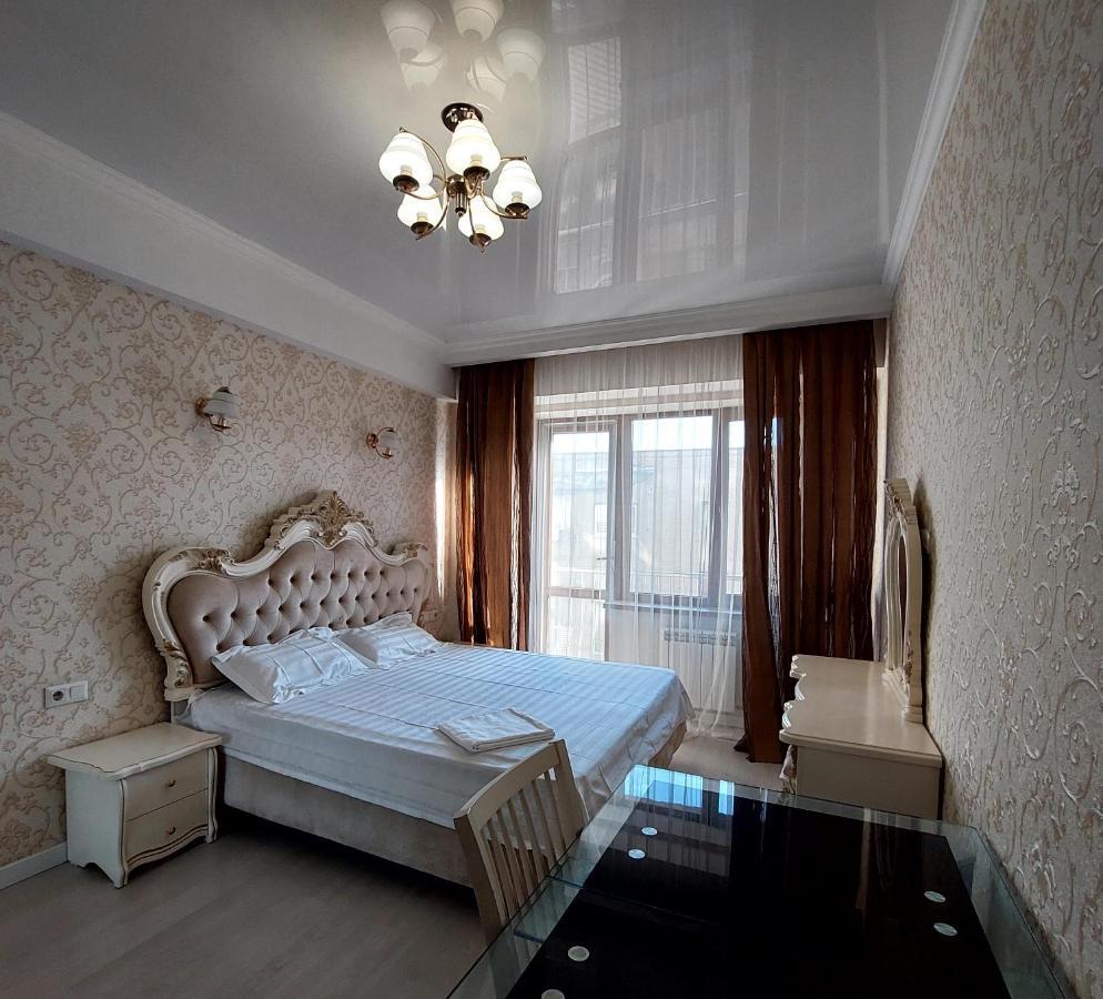 Elite Apartment In Street Mederova 50 บิชเคก ภายนอก รูปภาพ